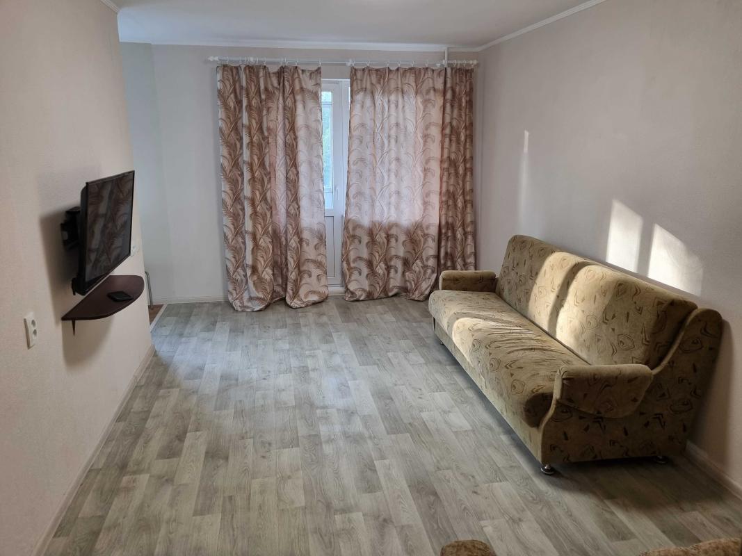 Sale 2 bedroom-(s) apartment 44 sq. m., Derevyanka Street 18