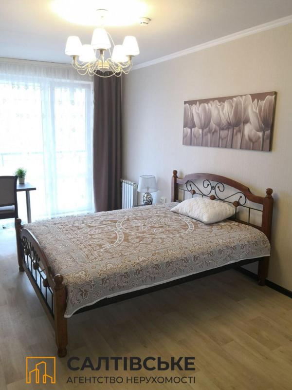 Sale 3 bedroom-(s) apartment 85 sq. m., Heroiv Pratsi Street 4