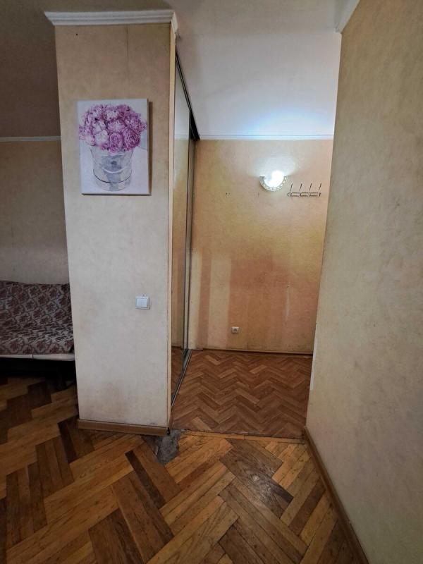 Sale 1 bedroom-(s) apartment 32 sq. m., Vidradnyi Avenue 12