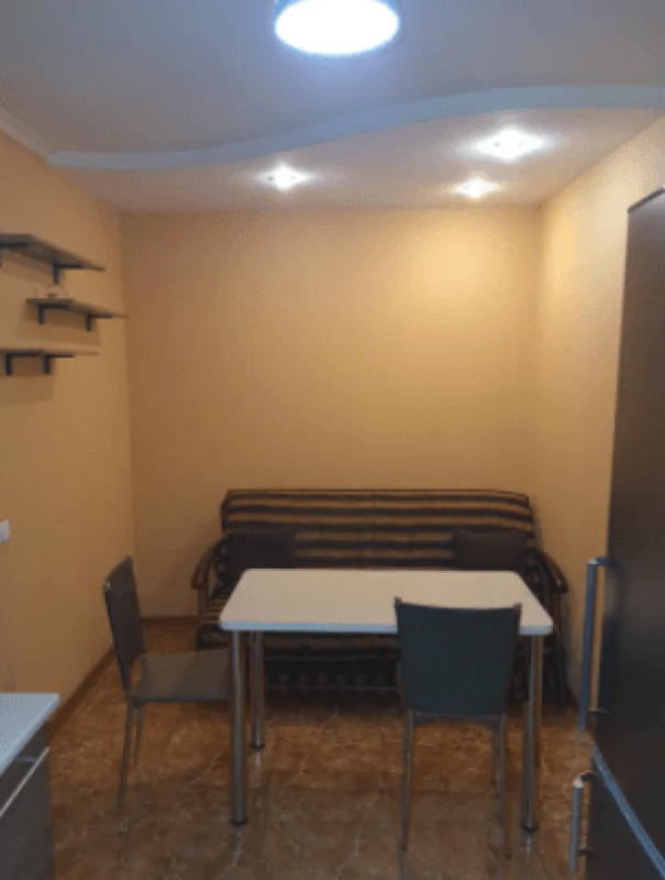 Long term rent 1 bedroom-(s) apartment Peremohy Avenue 59