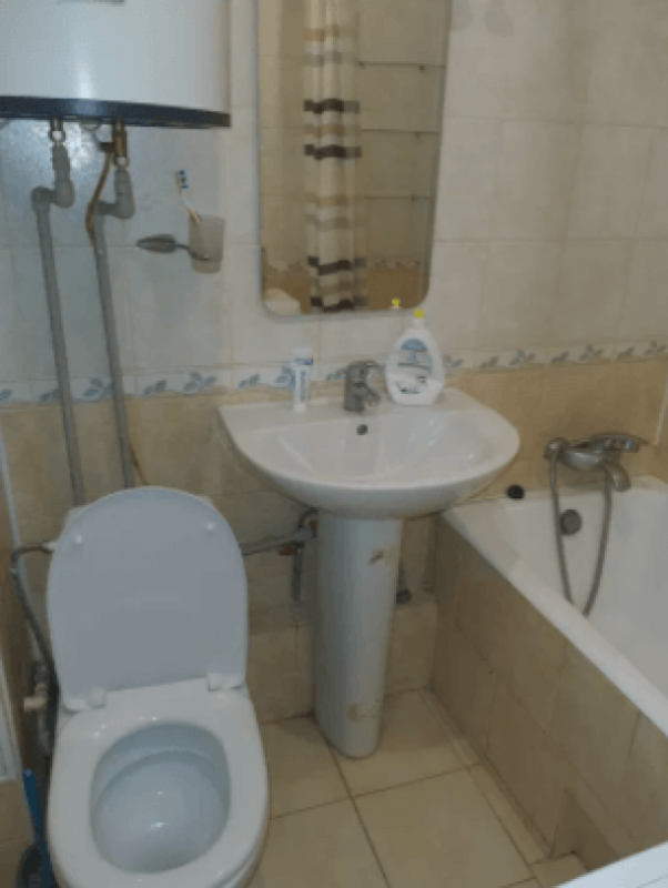 Long term rent 1 bedroom-(s) apartment Peremohy Avenue 59