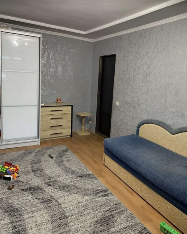 Sale 1 bedroom-(s) apartment 32 sq. m., Fabrychna Street