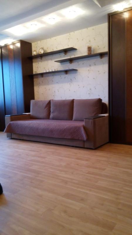 Long term rent 1 bedroom-(s) apartment Akademika Pavlova Street 162в