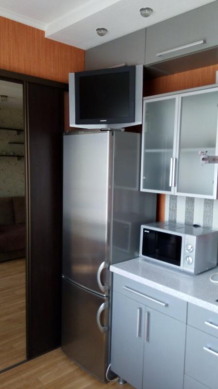 Long term rent 1 bedroom-(s) apartment Akademika Pavlova Street 162в