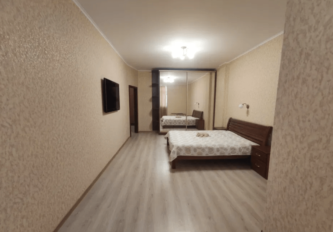 Long term rent 1 bedroom-(s) apartment Kultury Street 22