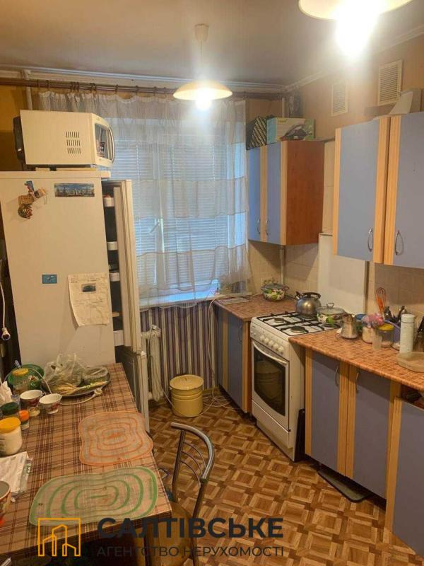 Продаж 2 кімнатної квартири 45 кв. м, Валентинівська вул. (Блюхера) 27в