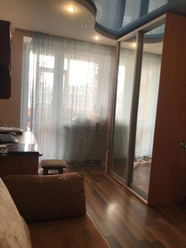 Long term rent 2 bedroom-(s) apartment Holdberhivska Street (1st Kinnoi Armiyi Street) 9