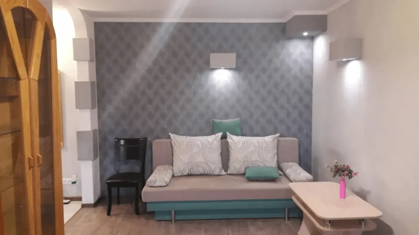 Apartment for rent - Peremohy Avenue 75