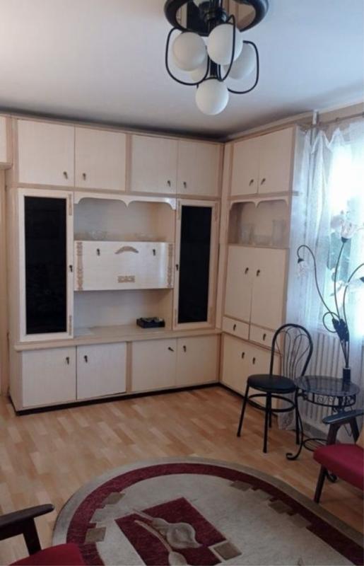 Long term rent 2 bedroom-(s) apartment Severyna Pototskoho Street (Simnadtsiatoho Partzizdu Street) 30