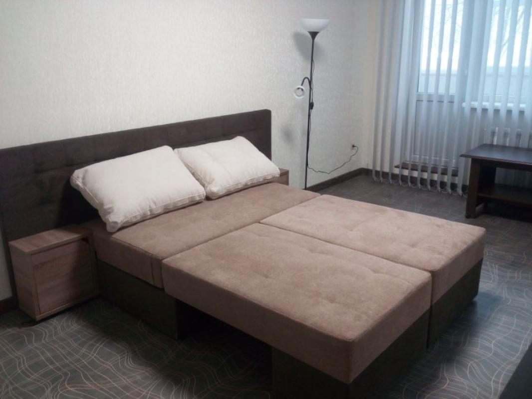 Long term rent 1 bedroom-(s) apartment Valentynivska street 23в