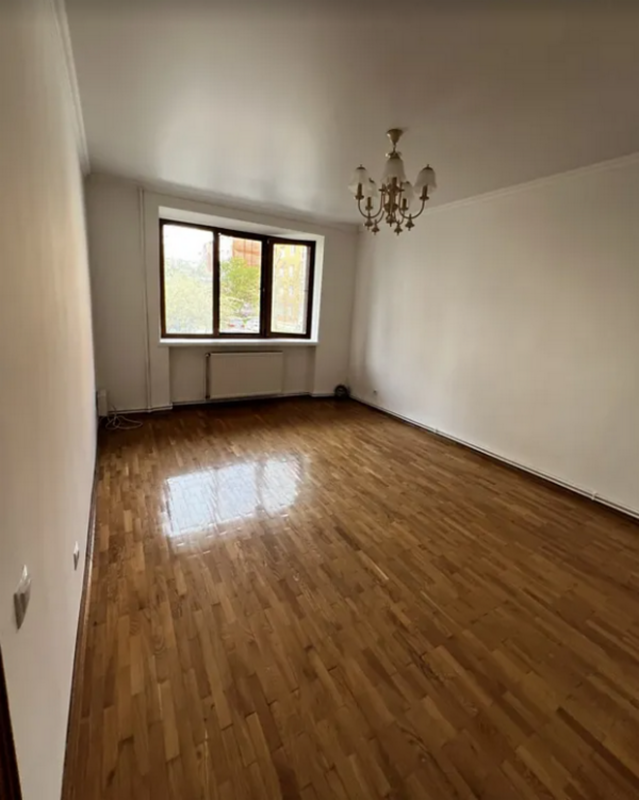 Sale 3 bedroom-(s) apartment 58 sq. m., Karpenka Street 8