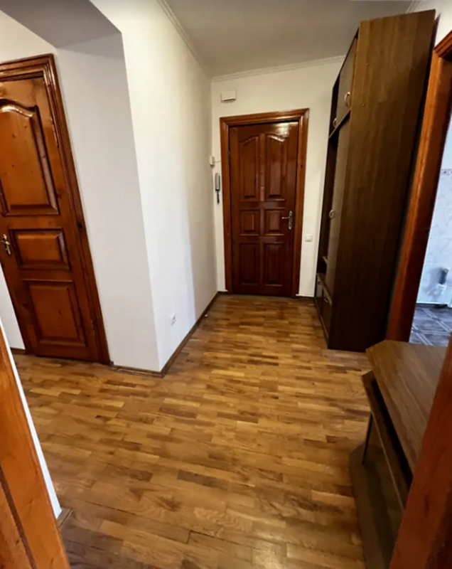 Sale 3 bedroom-(s) apartment 58 sq. m., Karpenka Street 8