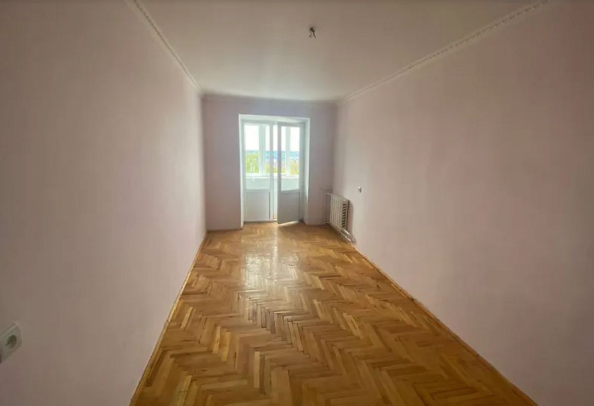 Sale 2 bedroom-(s) apartment 45 sq. m., Slivenska Street 2