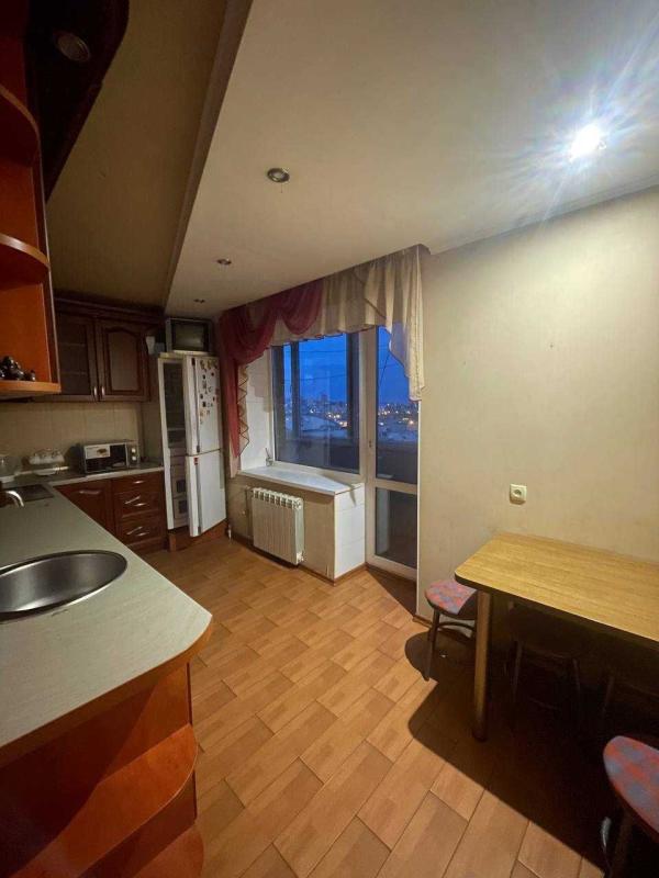 Long term rent 2 bedroom-(s) apartment Moskalivska Street (Zhovtnevoi Revoliutsii Street) 7в