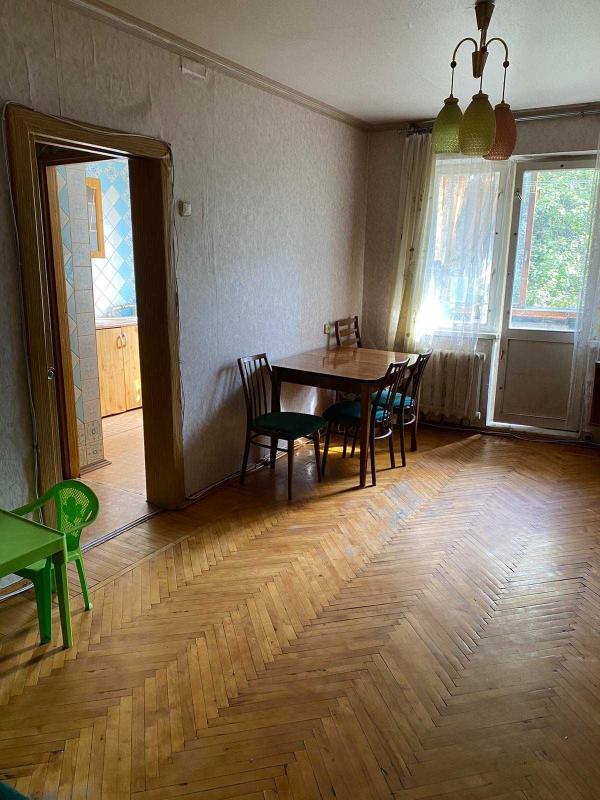 Продажа 2 комнатной квартиры 45 кв. м, Петра Григоренко просп. (Маршала Жукова) 35