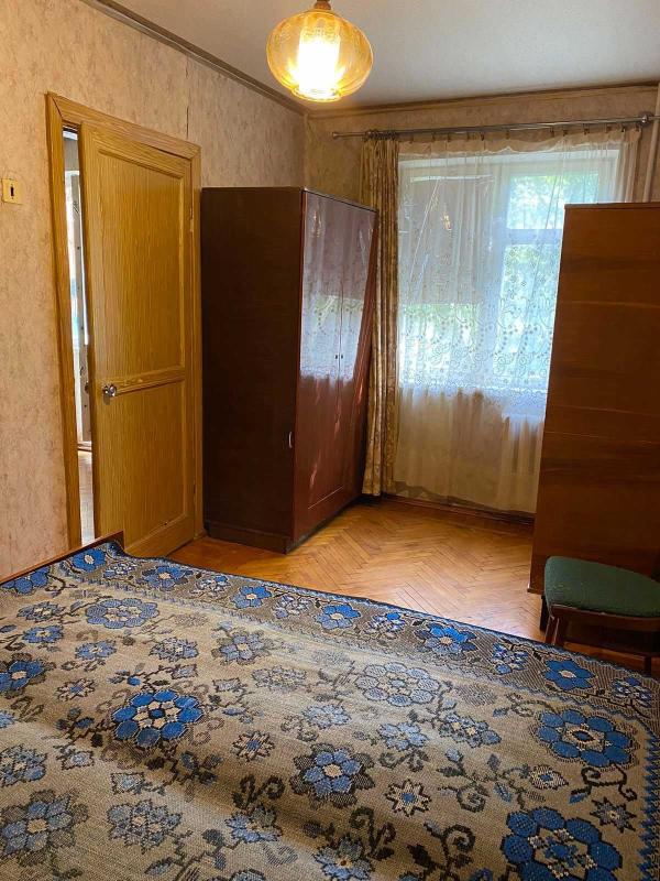 Продаж 2 кімнатної квартири 45 кв. м, Петра Григоренка просп. (Маршала Жукова) 35