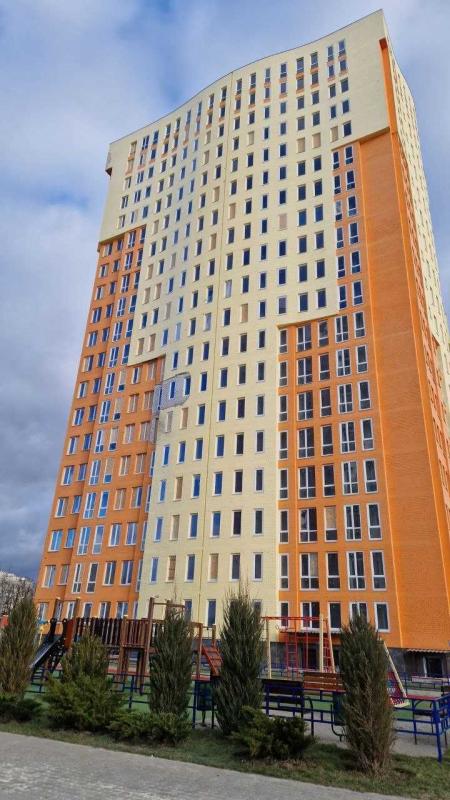 Продаж 3 кімнатної квартири 87 кв. м, Гвардійців-Широнінців вул. 72а