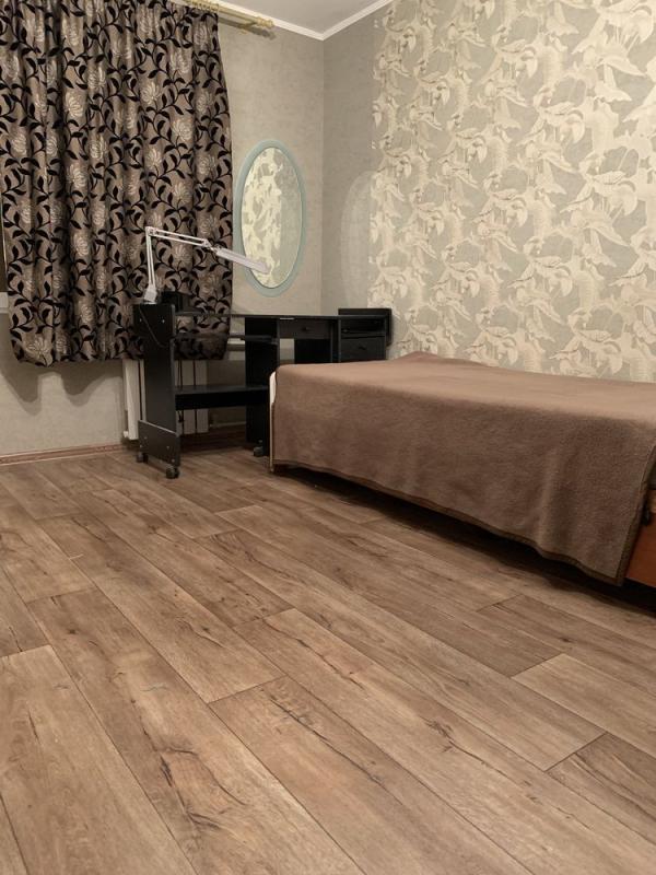 Sale 3 bedroom-(s) apartment 75 sq. m., Starytskoho Street 9