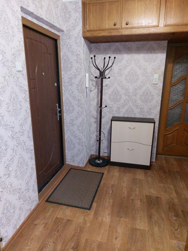 Продаж 2 кімнатної квартири 45 кв. м, Владислава Зубенка вул. (Тимурівців) 19