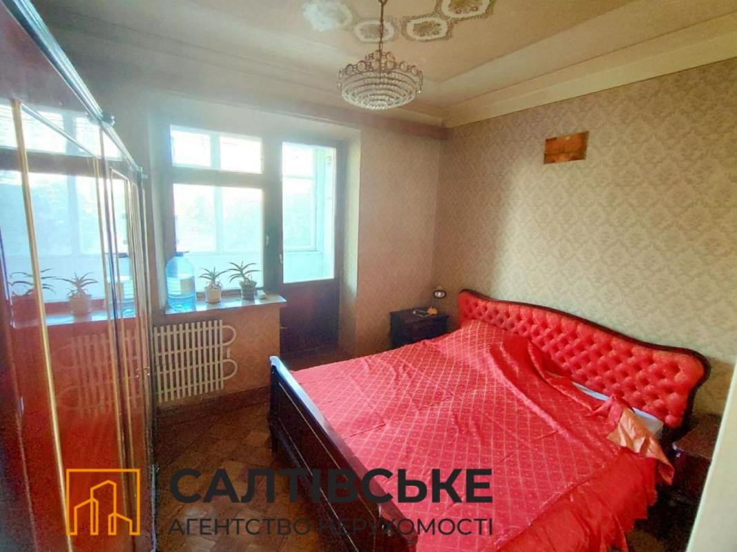 Продаж 3 кімнатної квартири 69 кв. м, Академіка Павлова вул. 146