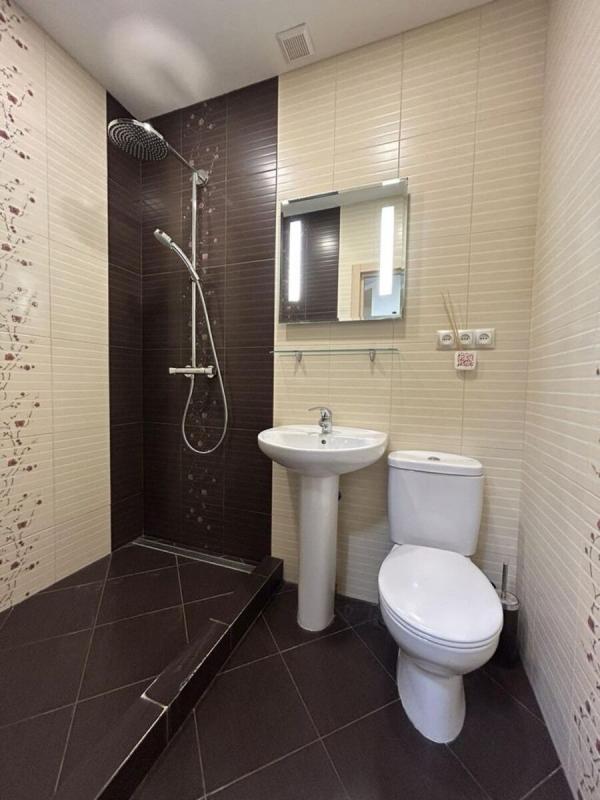 Sale 2 bedroom-(s) apartment 80 sq. m., Dmytra Lutsenka Street 8