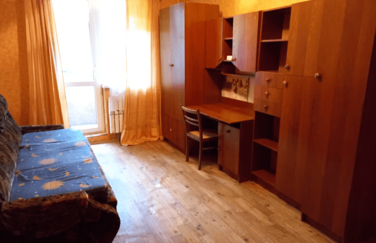 Sale 3 bedroom-(s) apartment 60 sq. m., Matrosova Street 10а