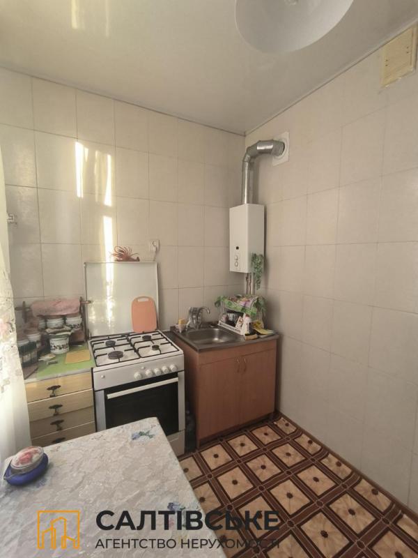 Продаж 2 кімнатної квартири 57 кв. м, Маршала Батицького вул. 3