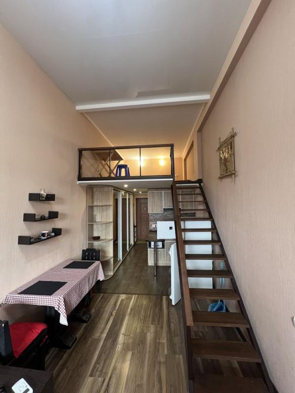 Sale 1 bedroom-(s) apartment 38 sq. m., Lozovska Street 5