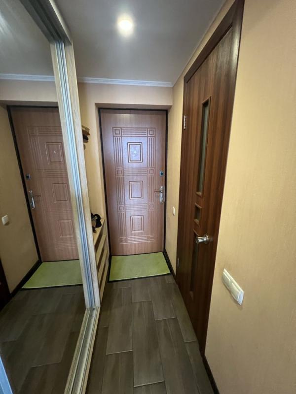 Sale 1 bedroom-(s) apartment 38 sq. m., Lozovska Street 5