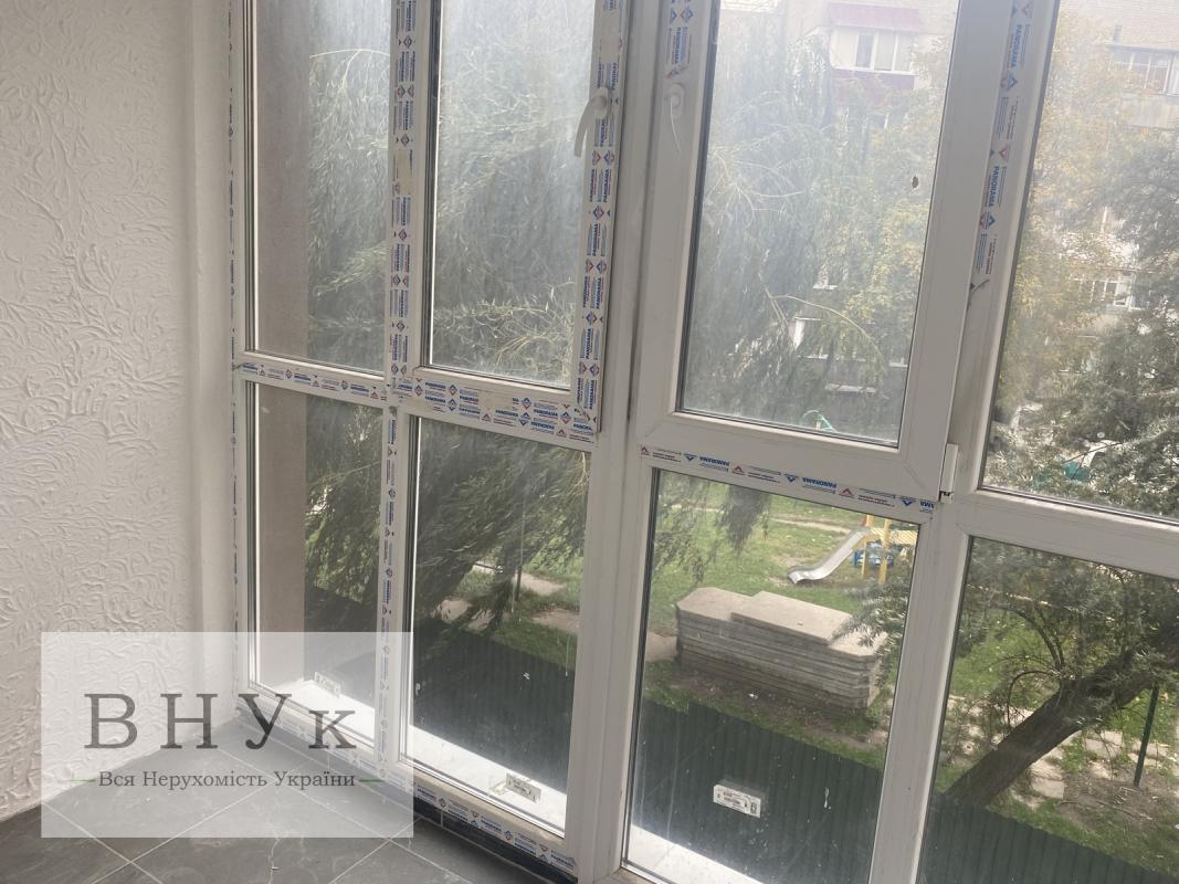 Продажа 2 комнатной квартиры 87 кв. м, Троллейбусная ул. 15