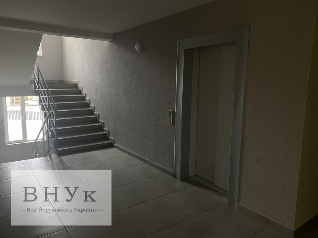 Продажа 2 комнатной квартиры 87 кв. м, Троллейбусная ул. 15