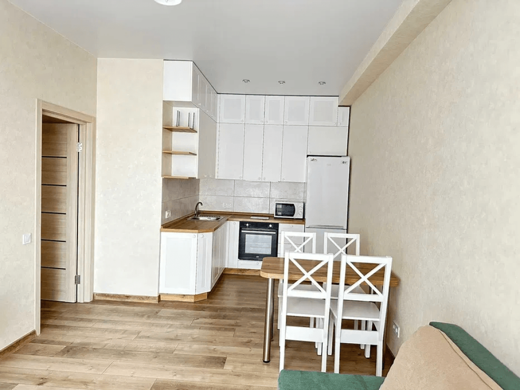 Long term rent 1 bedroom-(s) apartment Mykhaila Maksymovycha Street (Onufriia Trutenka Street)