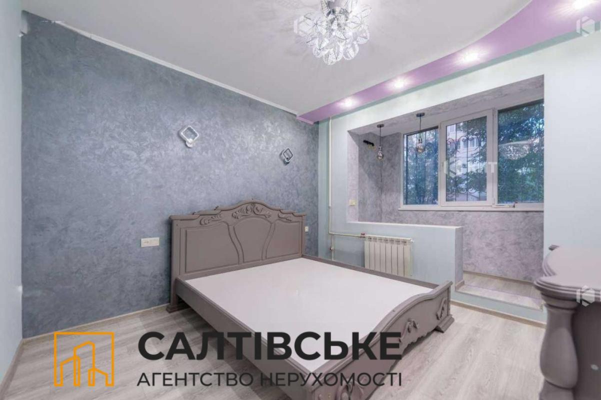 Продаж 3 кімнатної квартири 67 кв. м, Леся Сердюка вул. (Командарма Корка) 14