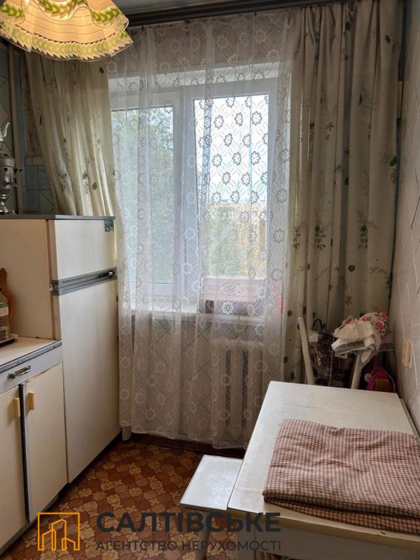 Продаж 2 кімнатної квартири 45 кв. м, Тракторобудівників просп. 122а