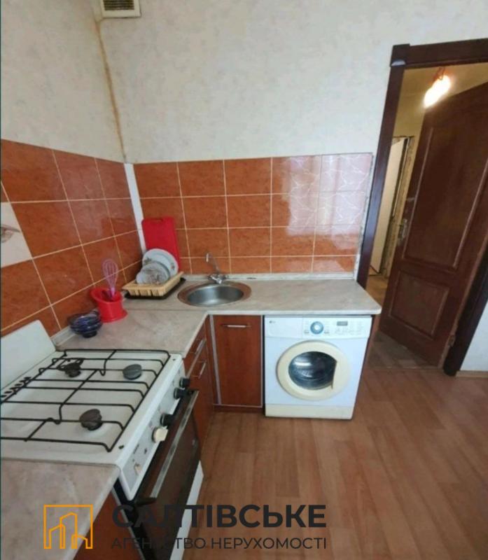 Sale 2 bedroom-(s) apartment 60 sq. m., 1-i Istominskyi Lane 156