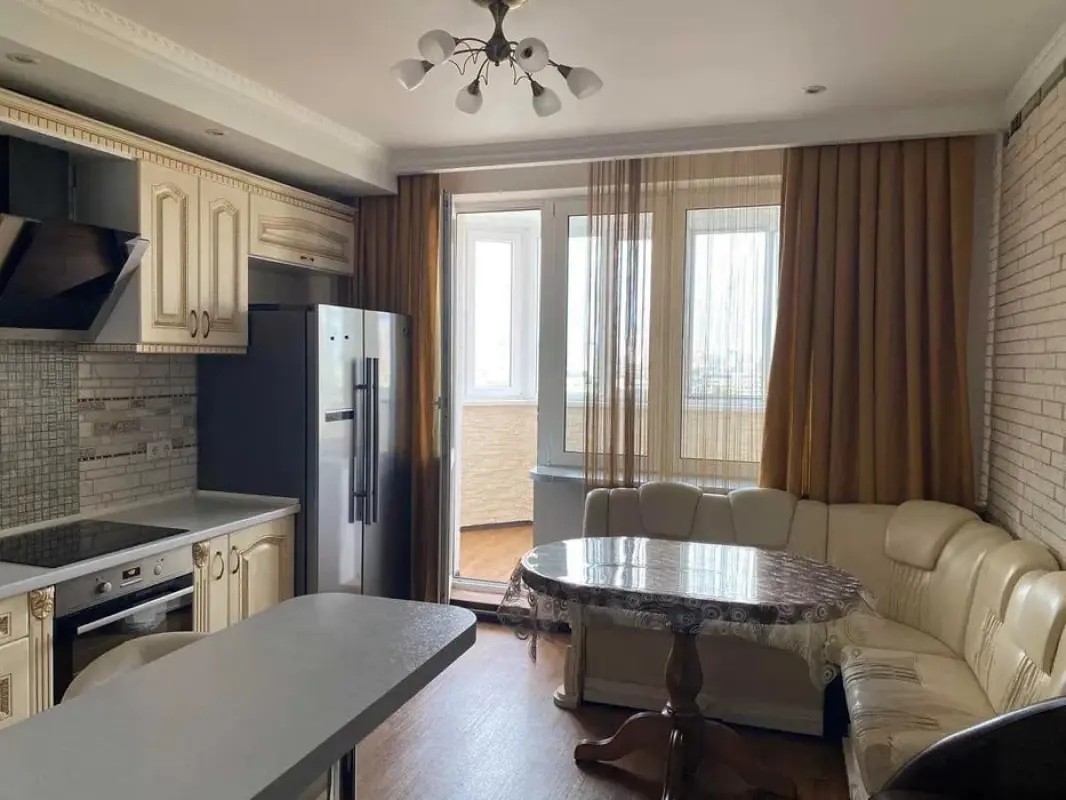 Apartment for rent - Heroyiv polku "Azov" Street 4в