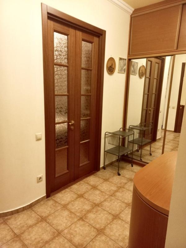 Long term rent 2 bedroom-(s) apartment Instytutska Street 20/8