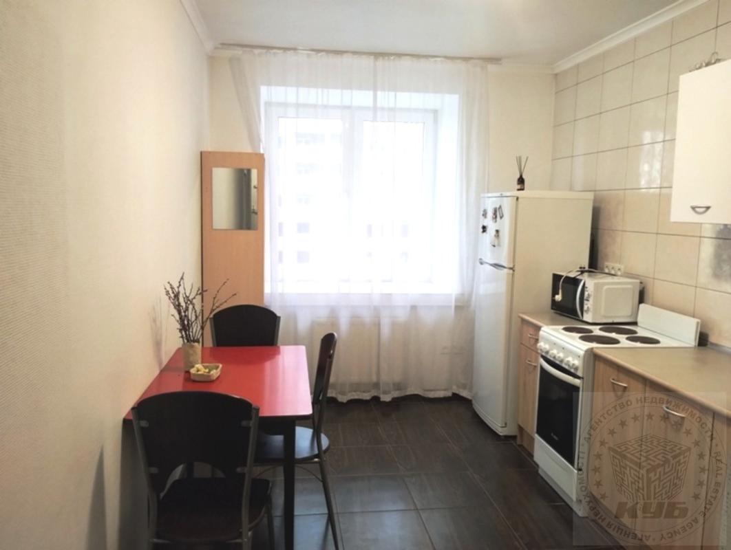 Sale 2 bedroom-(s) apartment 64 sq. m., Akademika Vernadskoho Boulevard 24