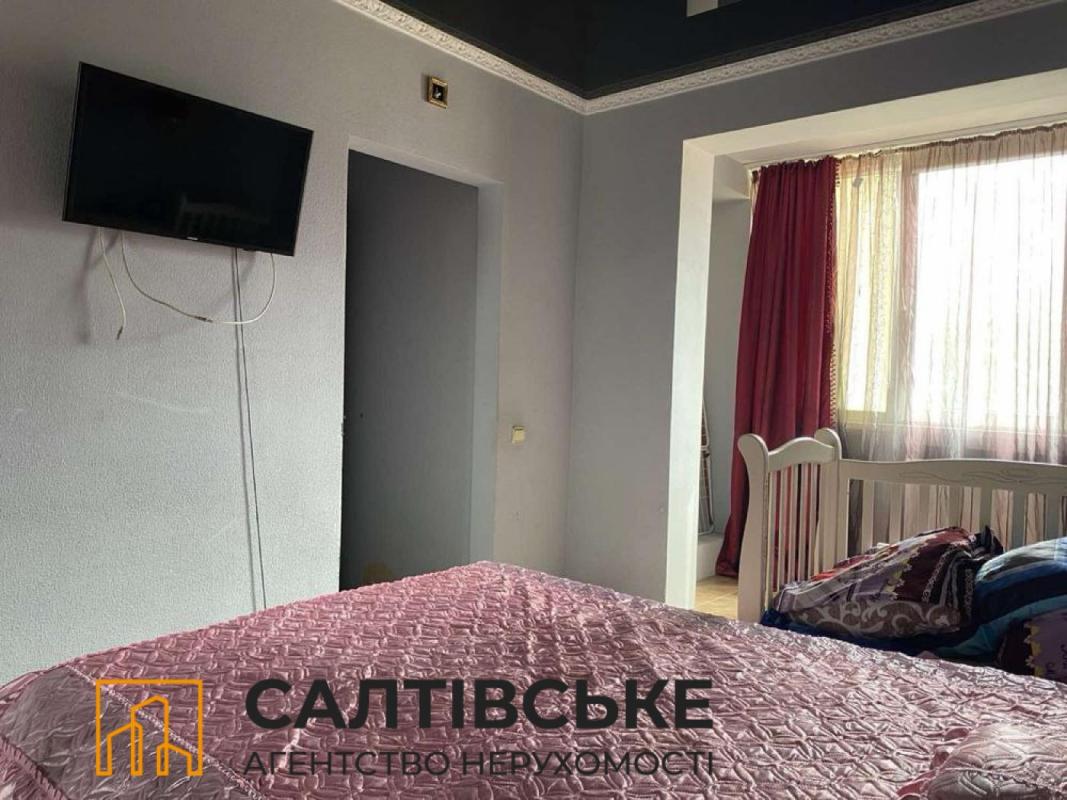 Продаж 3 кімнатної квартири 68 кв. м, Гвардійців-Широнінців вул. 94