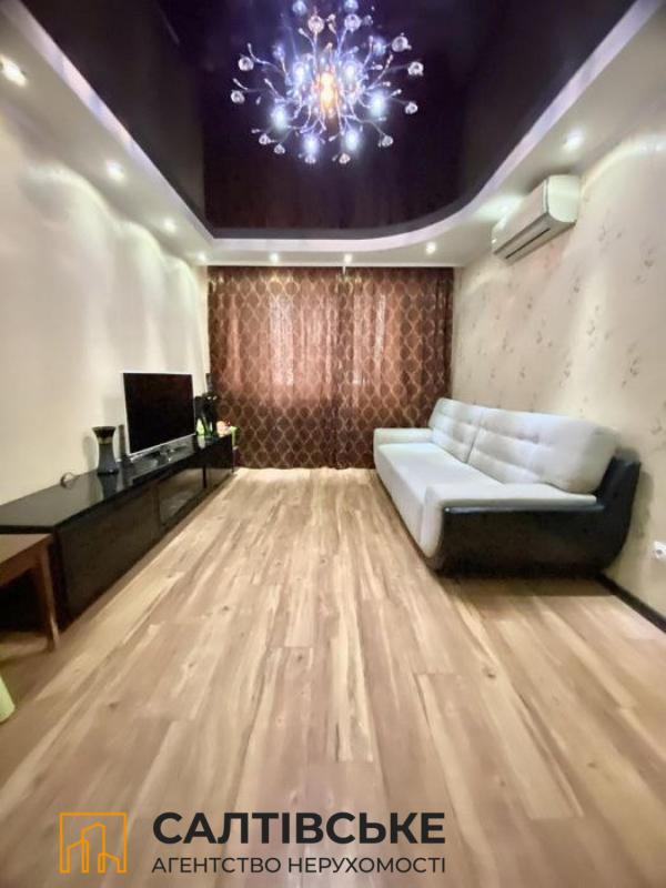 Sale 2 bedroom-(s) apartment 46 sq. m., Heroiv Pratsi Street 28