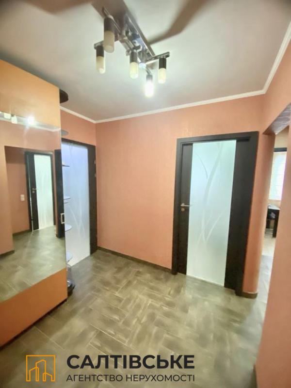 Sale 2 bedroom-(s) apartment 46 sq. m., Heroiv Pratsi Street 28