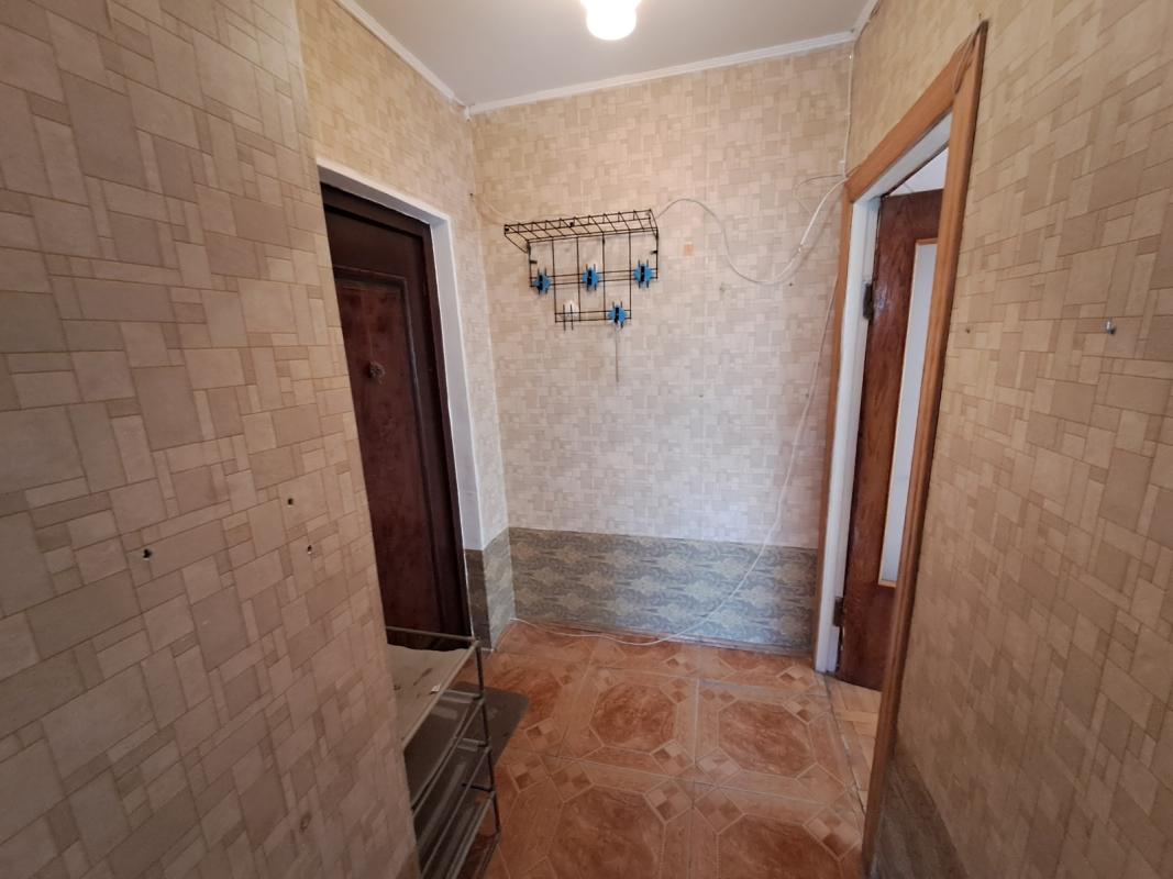 Long term rent 2 bedroom-(s) apartment Kyivska Street 9