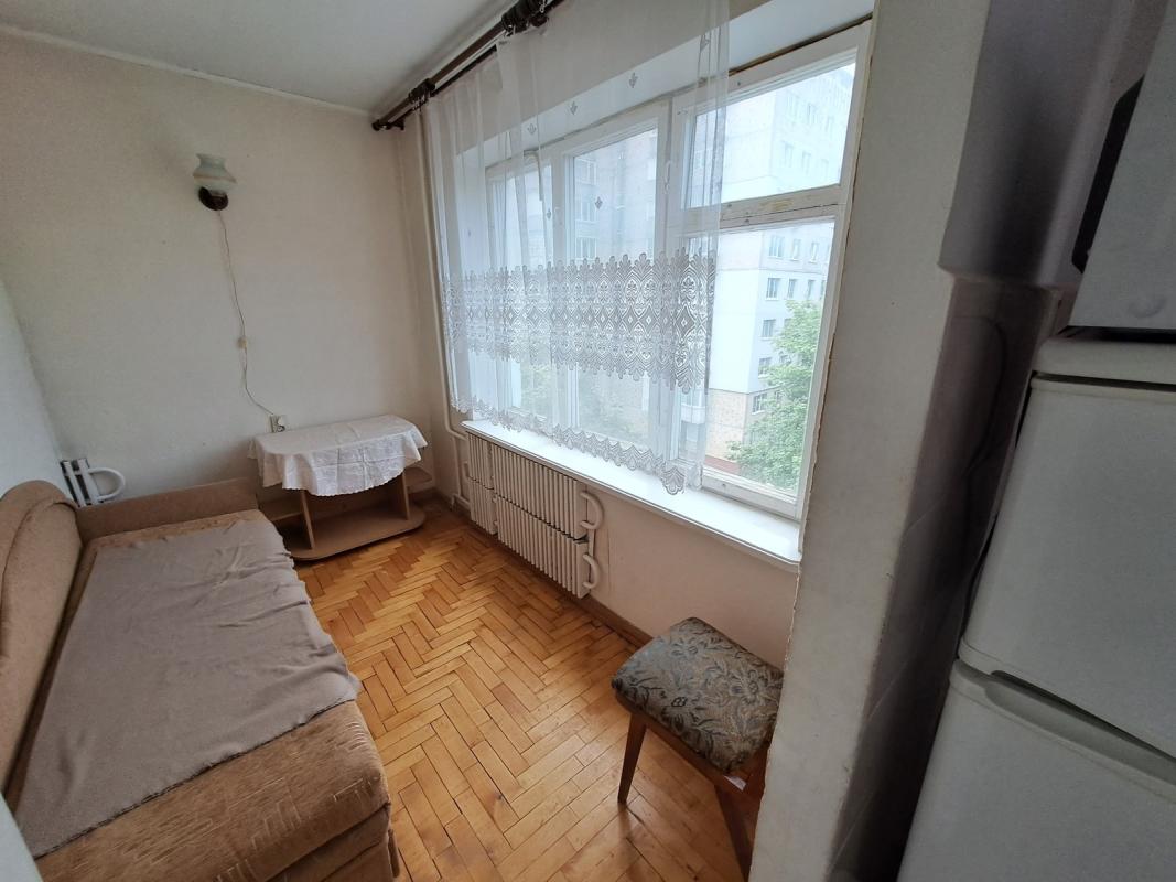 Long term rent 2 bedroom-(s) apartment Kyivska Street 9