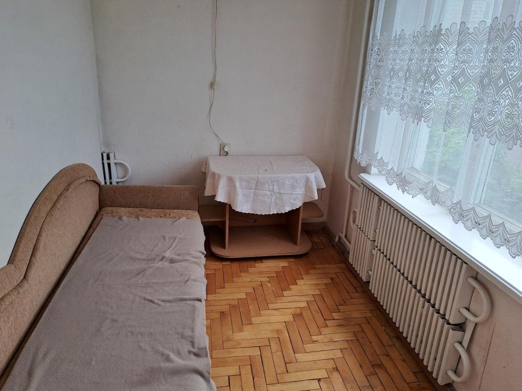 Long term rent 2 bedroom-(s) apartment Kyivska Street 9