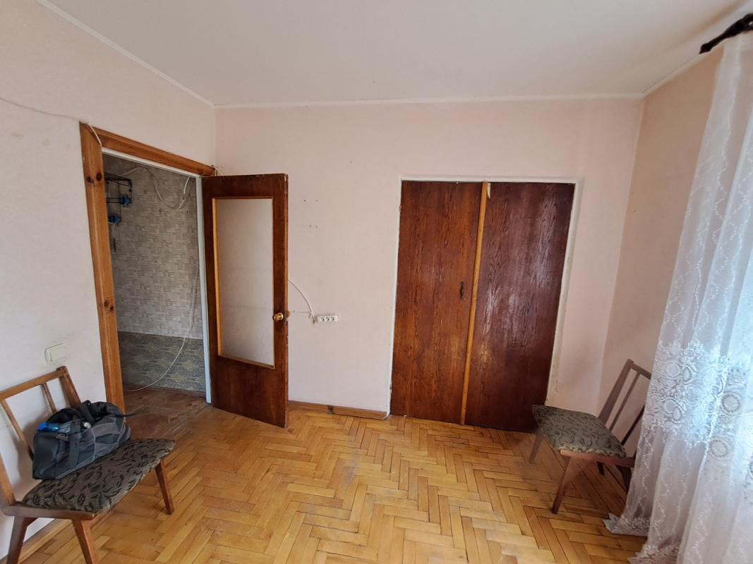 Long term rent 2 bedroom-(s) apartment Kyivska Street 9