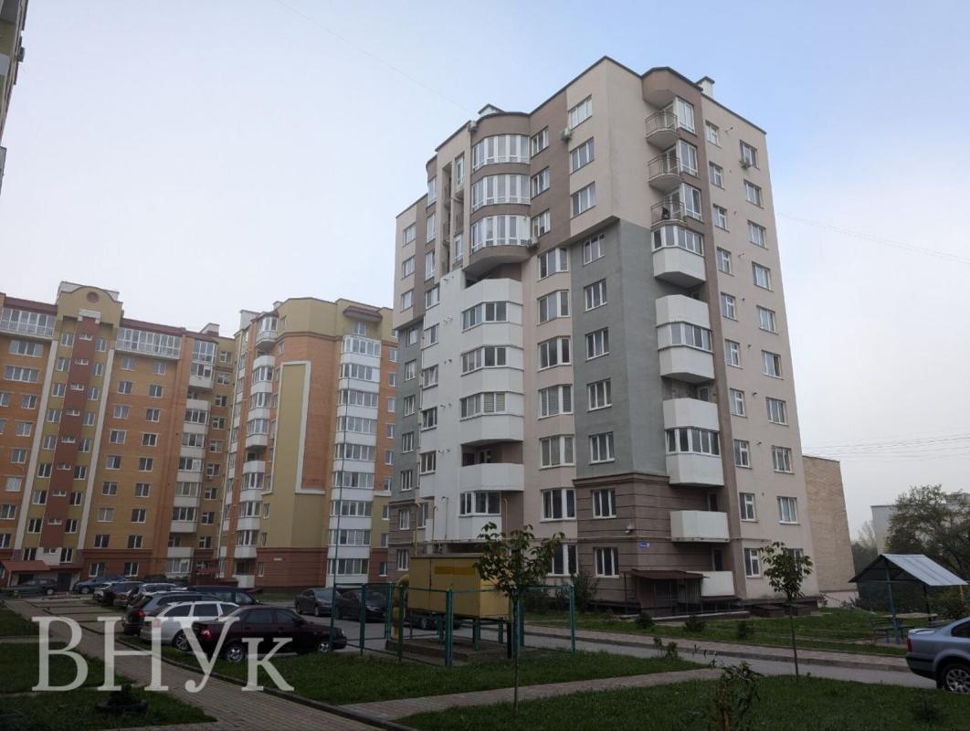 Продажа 1 комнатной квартиры 42 кв. м, Троллейбусная ул. 15