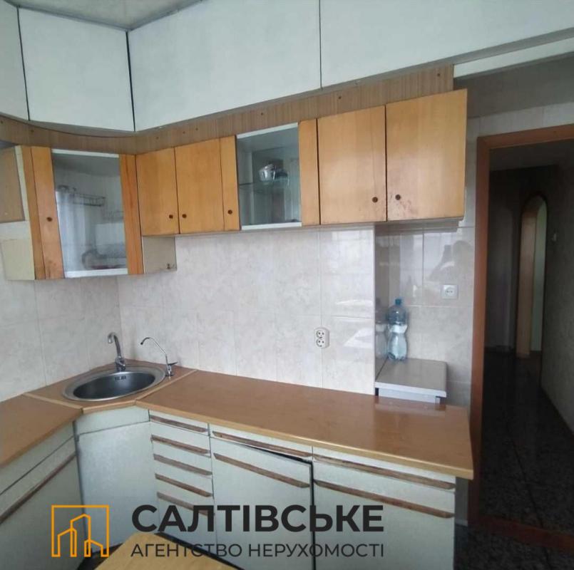 Sale 3 bedroom-(s) apartment 68 sq. m., Hvardiytsiv-Shyronintsiv Street 21б