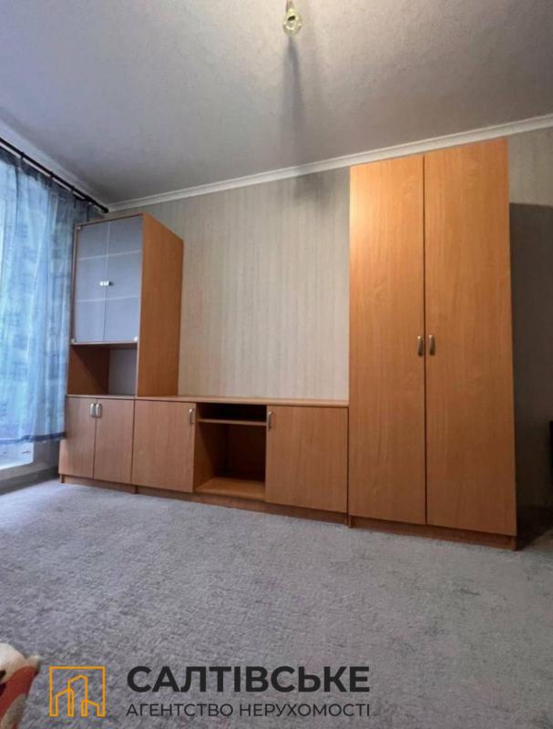 Продажа 2 комнатной квартиры 46 кв. м, Героев Труда ул. 4