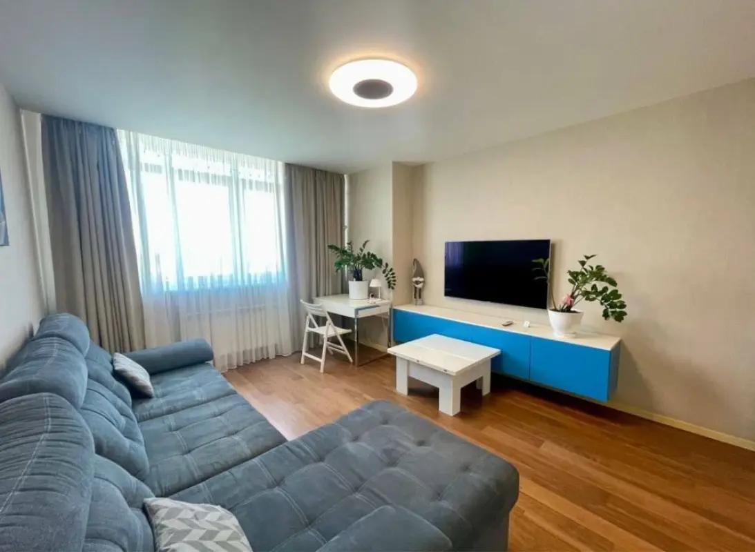 Apartment for rent - Nyvska Street 4А