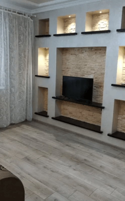 Long term rent 1 bedroom-(s) apartment Niutona Street 110